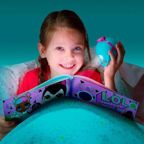 LOL Surprise 2 In 1 Pop Up Light & Torch Extra Image 2